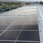 Fotovoltaická elektrárna na střeše společnosti v okrese Chomutov